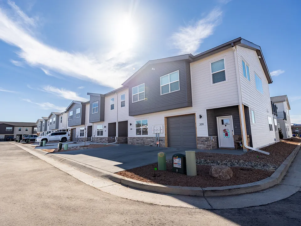 Pomona Park Townhomes