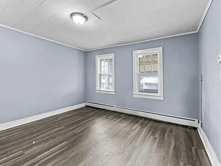 39 Church St — Photo 10