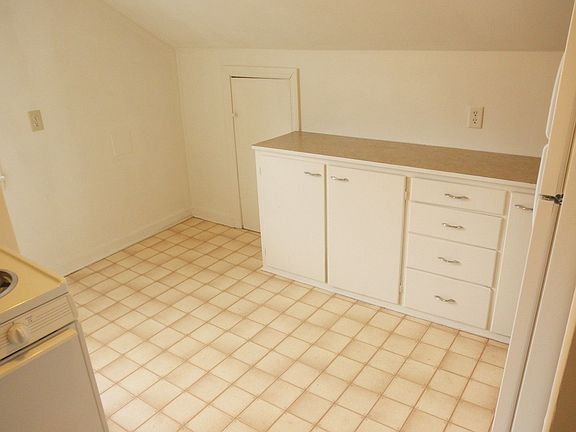 5th image of 1115 S 8th Ave #1/2