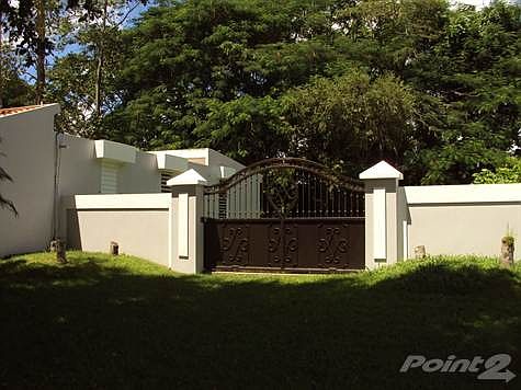 2nd image of 27 Paseo Amor