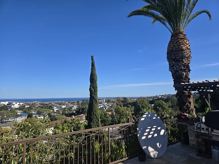 342 Lois Ln — Photo 11