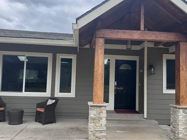 5604 NE Salmon Creek St, Vancouver, WA 98686