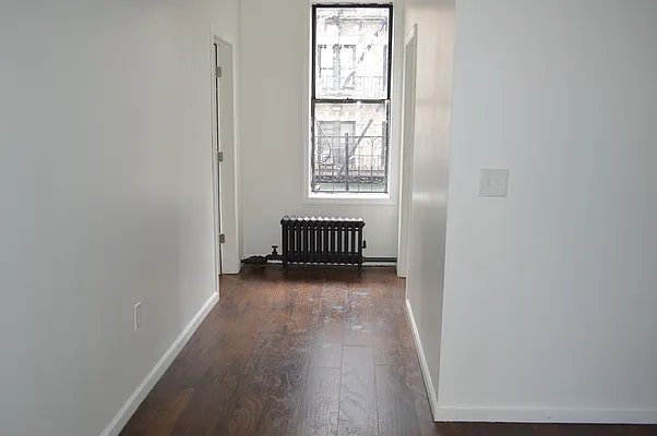 Rented by Nooklyn NYC LLC | media 21