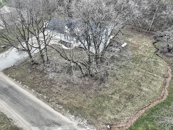 5th image of 7795 Buttercup Rd