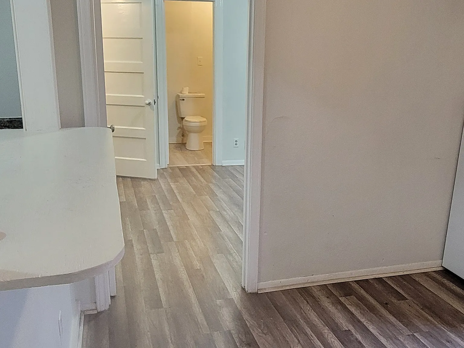 1 bed, 600 sqft, $600 — Photo 2