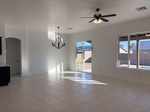 3rd image of 3481 W 37th St