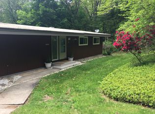 15 Hunting Lodge Rd, Mansfield, CT 06268