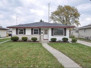 4149 La Salle St, Racine, WI 53402