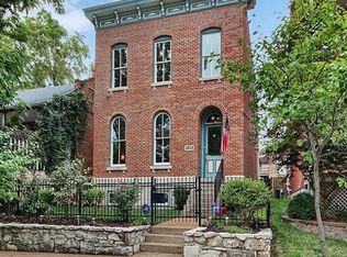2213 S 10th St, Saint Louis, MO 63104