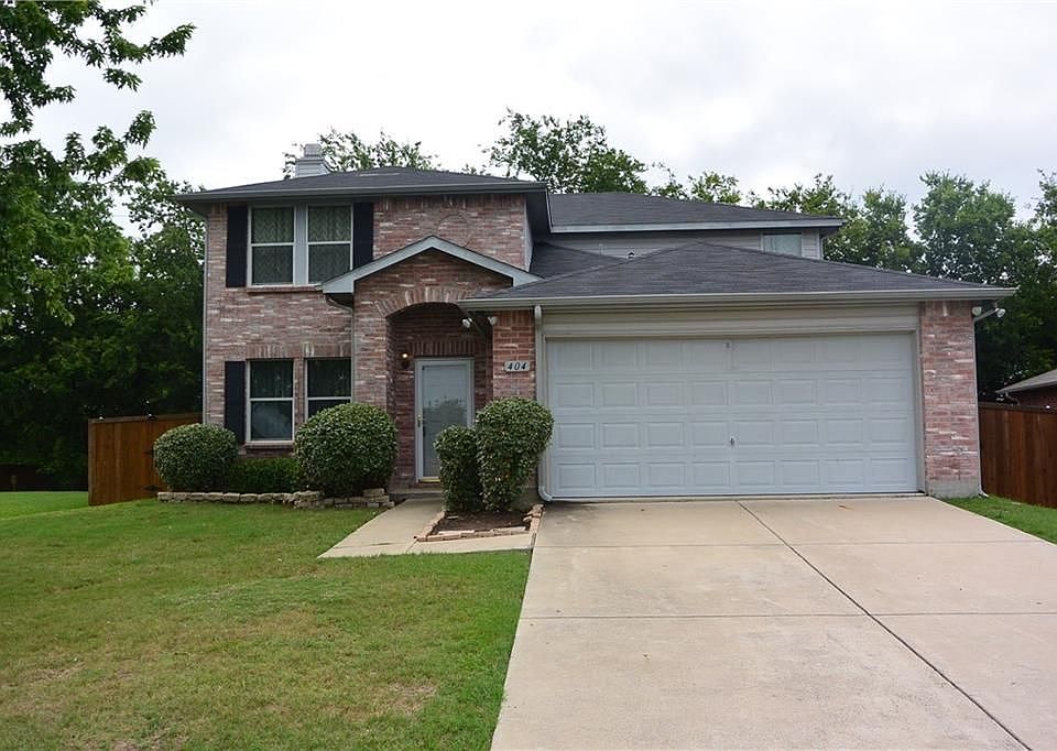 1st image of 404 Lewis Canyon Ln