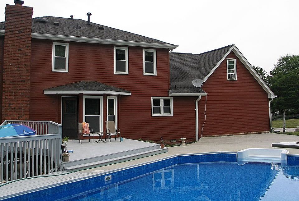 2nd image of 1382 Green Turf Dr