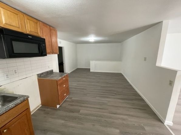 411 SW Fillmore St #411