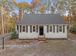 106 Traders Ln, West Yarmouth, MA 02673
