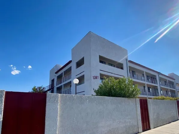 1381 E University Ave APT 205, Las Vegas, NV 89119