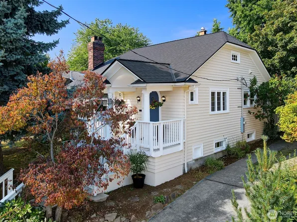 3016 NW 72nd Street, Seattle, WA 98117