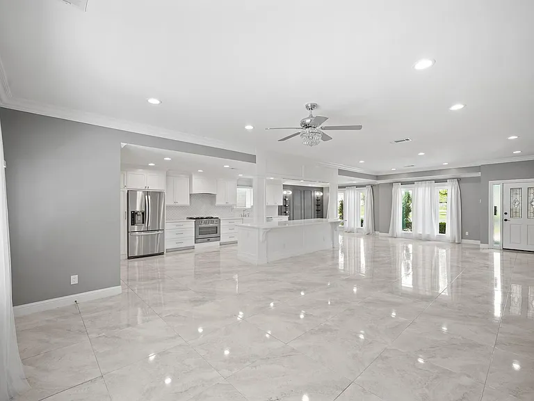 6215 S Braeswood Blvd — Photo 9