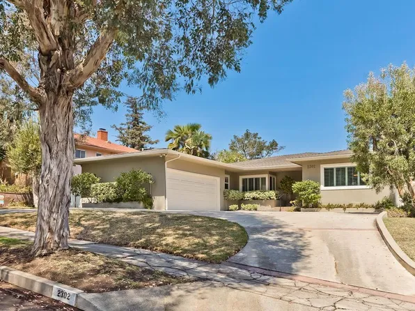 2302 Duxbury Cir, Los Angeles, CA 90034