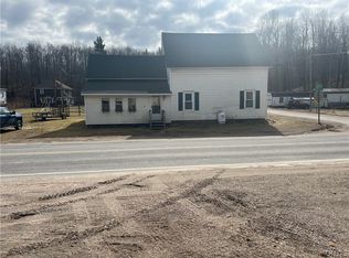 46 New St, Edwards, NY 13635