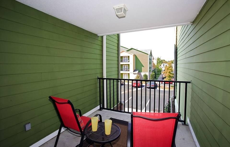 1st image of 2426 Thoroughbred Dr APT 833B