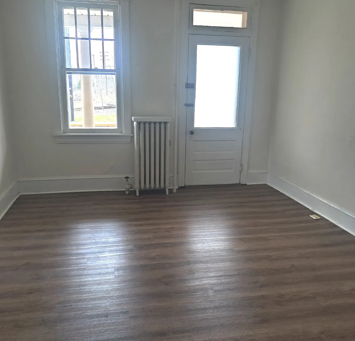 3 bed, 2.0 bath, 1397 sqft, $1,495 — Photo 4