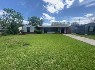 5810 Glenhurst Dr, Houston, TX 77033