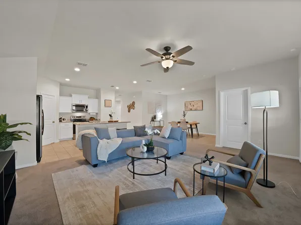 508 Amory St, Azle, TX 76020