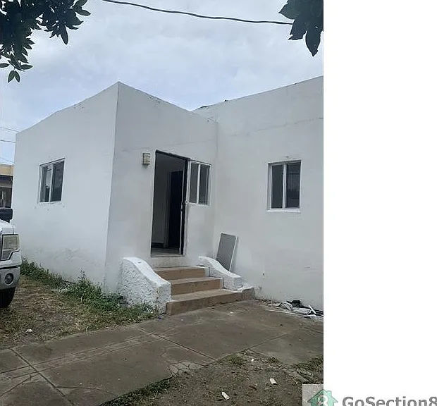 921 SW 9th St, Miami, FL 33130 | Zillow