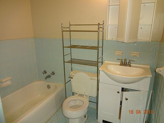 Hall Bath room
