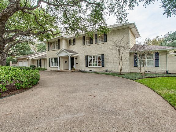 3rd image of 5951 Woodland Dr