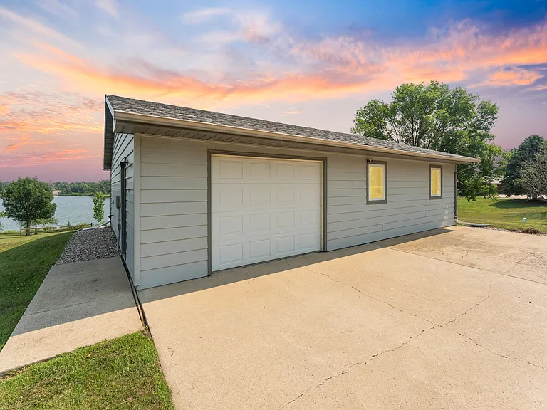 45126 Quail Dr — Photo 32