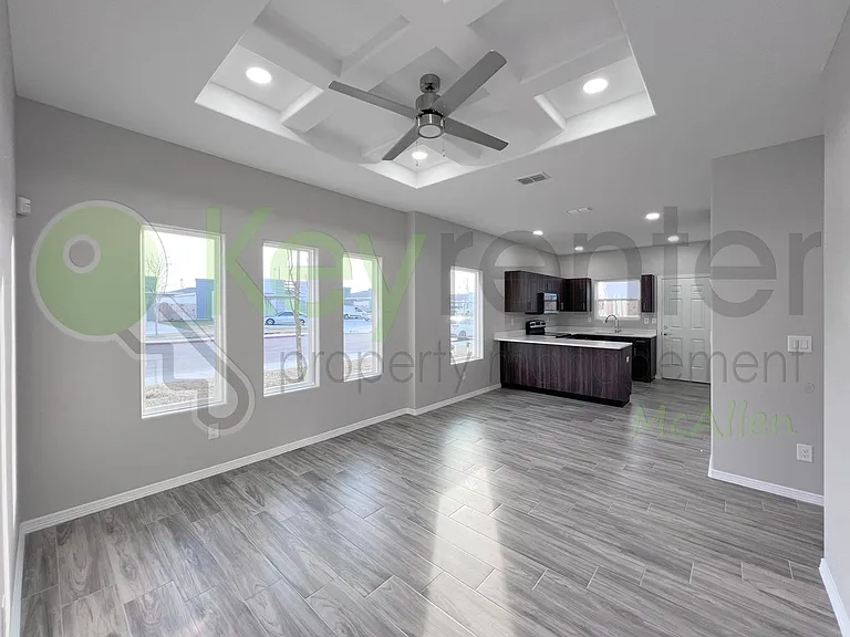4104 Walnut Ave #4 — Photo 15