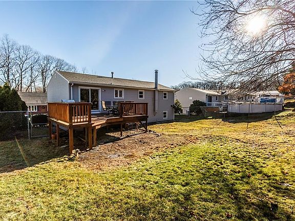 4th image of 60 Mulberry Cir