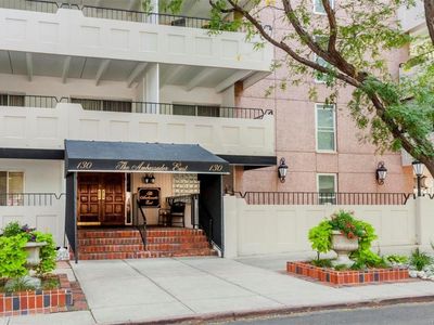 130 N Pearl St APT 804, Denver, CO, 80203