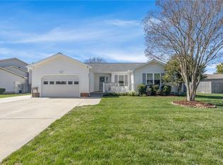801 Daimler Dr, Virginia Beach, VA 23454