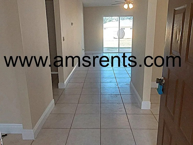 1080 Hali Ridge Ct — Photo 4