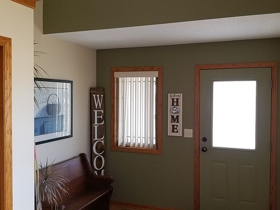 Foyer Entry