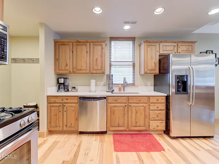 1499 Park Ave #1 — Photo 23