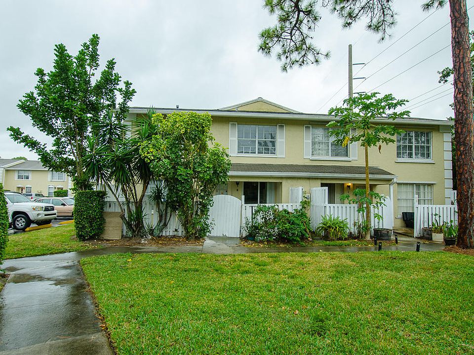 1st image of 211 Foxtail Dr APT H