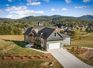 115 Bramshaw Ct, Young Harris, GA 30582