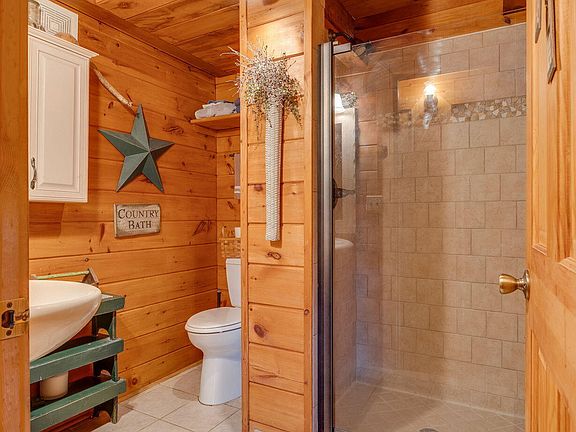28th image of 147 Britton Ln