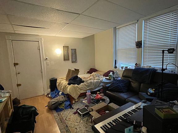 3rd image of 60 Charlesgate E APT 104
