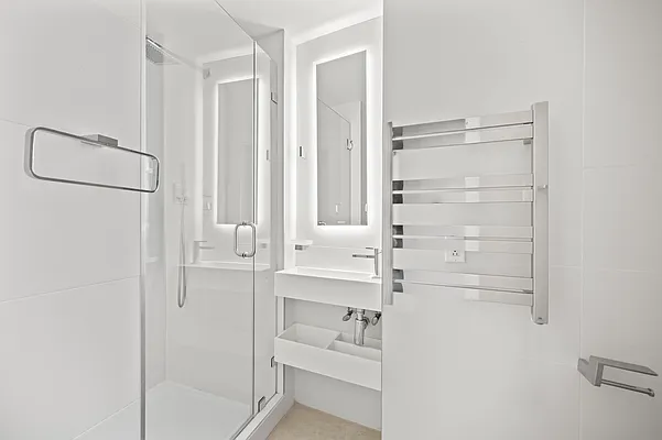 Rented by The Agency | media 5