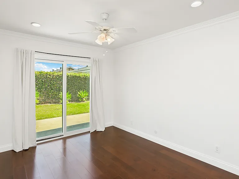 1403 E Chalynn Ave — Photo 19
