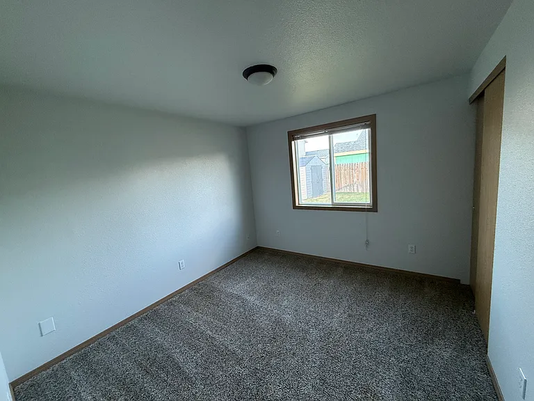 115 S Chinook St — Photo 11