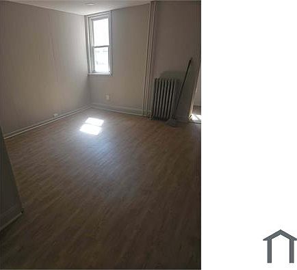 2nd image of 618 N Wilton St