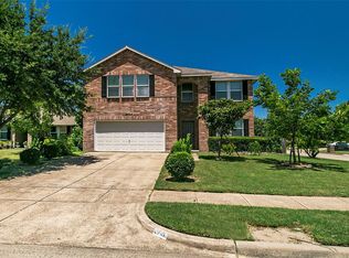 2008 Brazos Ct, Grand Prairie, TX 75052