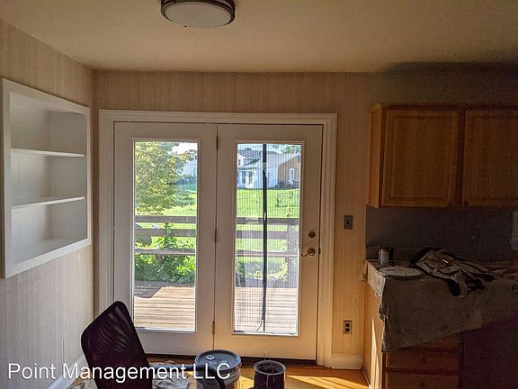 4th image of 741 Plantation Cir