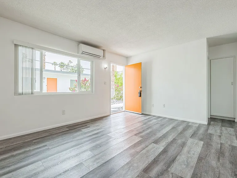 520 S. Desert View Drive — Photo 21