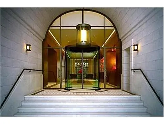 Rented by Douglas Elliman | media 18