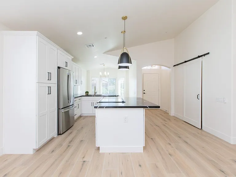 23554 N 73rd Pl — Photo 15